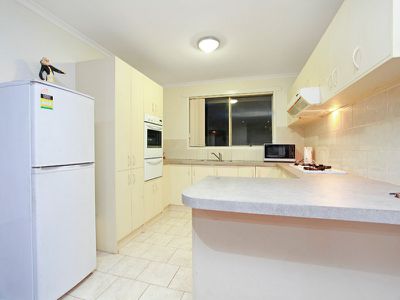 6 Belalie Close, Hampton Park