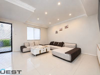 5 / 3 St John's Avenue, Auburn