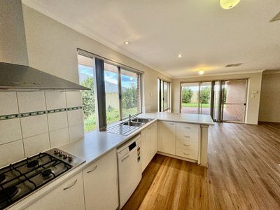 38 Pendleton Cres, Butler