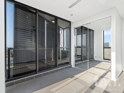1409 / 2 Aqua Street, Southport