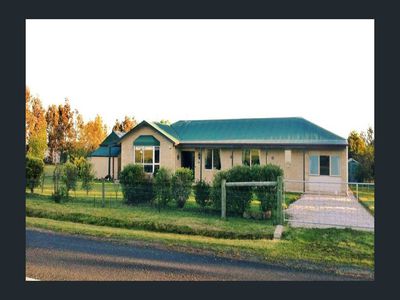 465 Greenhalghs Road, Smythes Creek