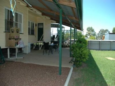 10 St. Ann Street, Isisford