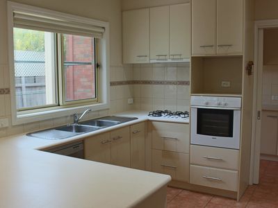 1 / 23 Vines Road, Hamlyn Heights