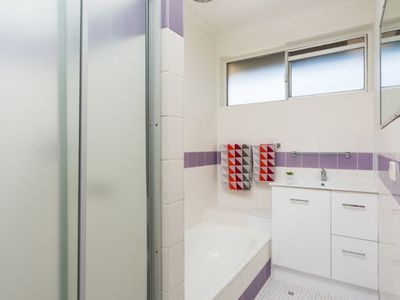 6 / 83 Bayview Street, Runaway Bay