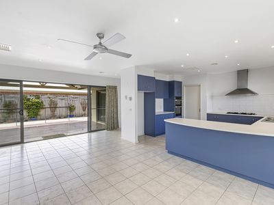2 Moondara Court, Leopold