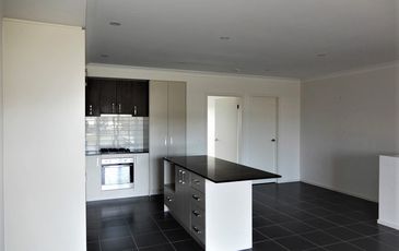 32 EZRA CRESCENT, Officer