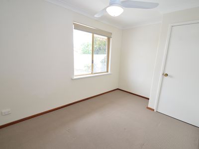 36 Pioneer Drive, Thornlie