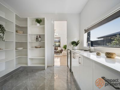 17 Nell Edeson Street, Taylor