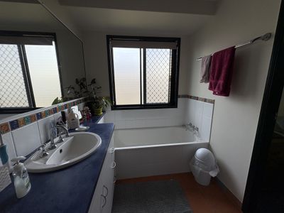 33 Wheeler Drive, Glenella