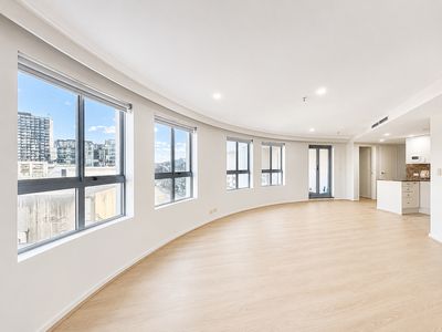 1219 / 28 Harbour Street, Haymarket