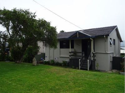 66 Henricks Parade, Mount Warrigal