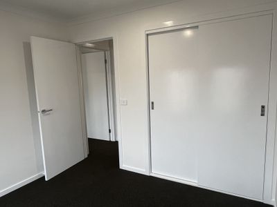 6 Rodway Walk, Tarneit