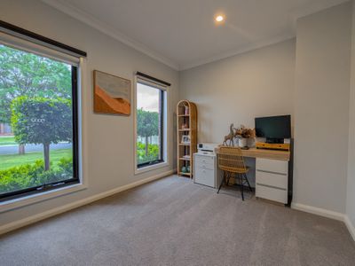 19 Nalder Drive, Swan Hill