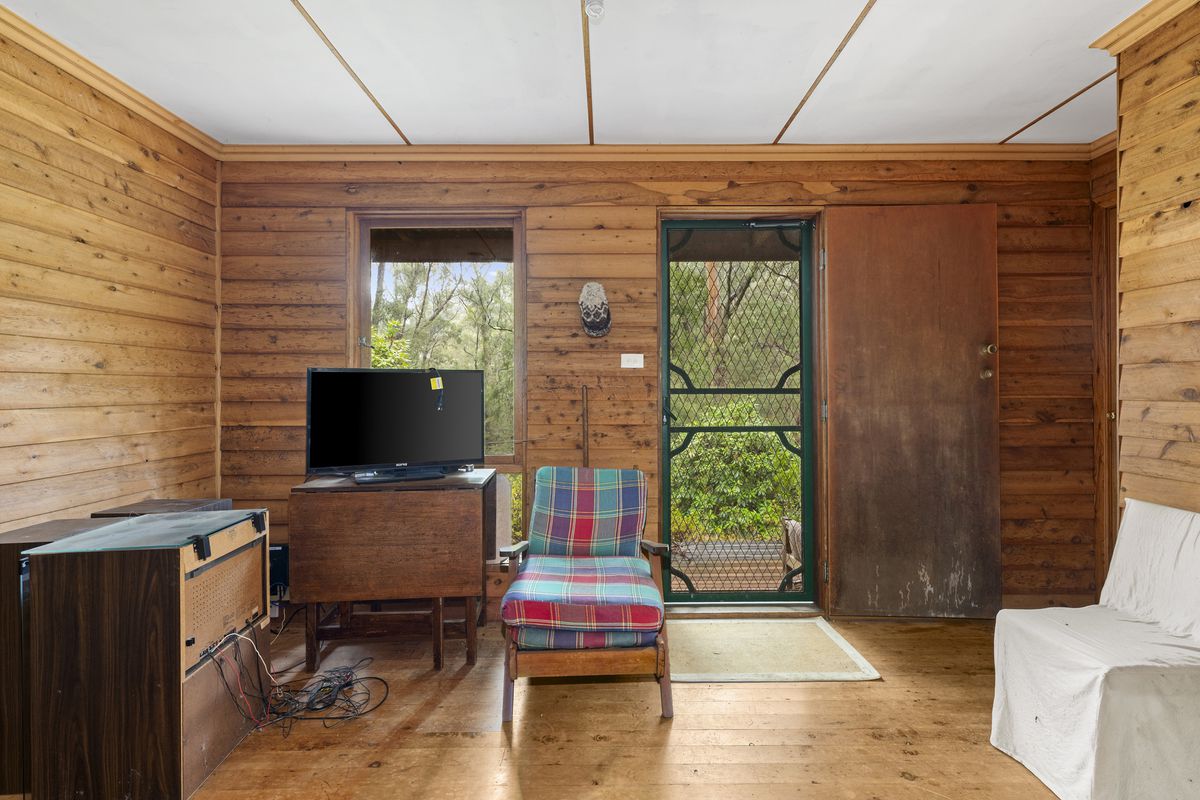 4258 Mansfield-Woods Point Road, Kevington
