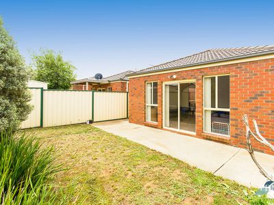 7 Hampshire Court, Tarneit