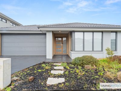 9 Journey Drive, Fraser Rise