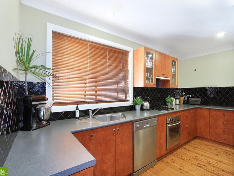 33 Yellagong Street, West Wollongong