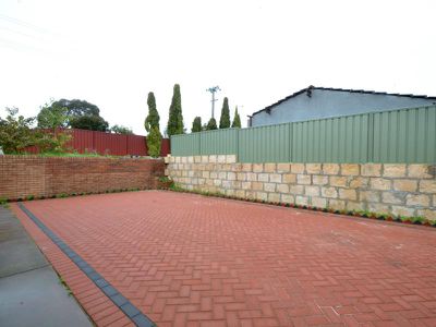 23B Illyarrie Place, Willetton