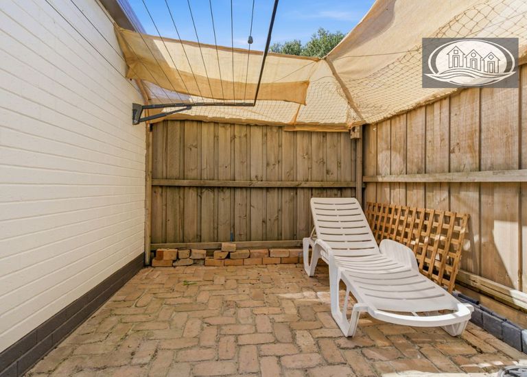 1 / 10 Stewart Street, Portland