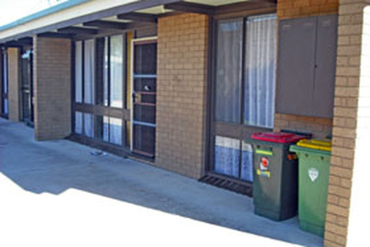 1 / 8 Haslem Street, Kyabram