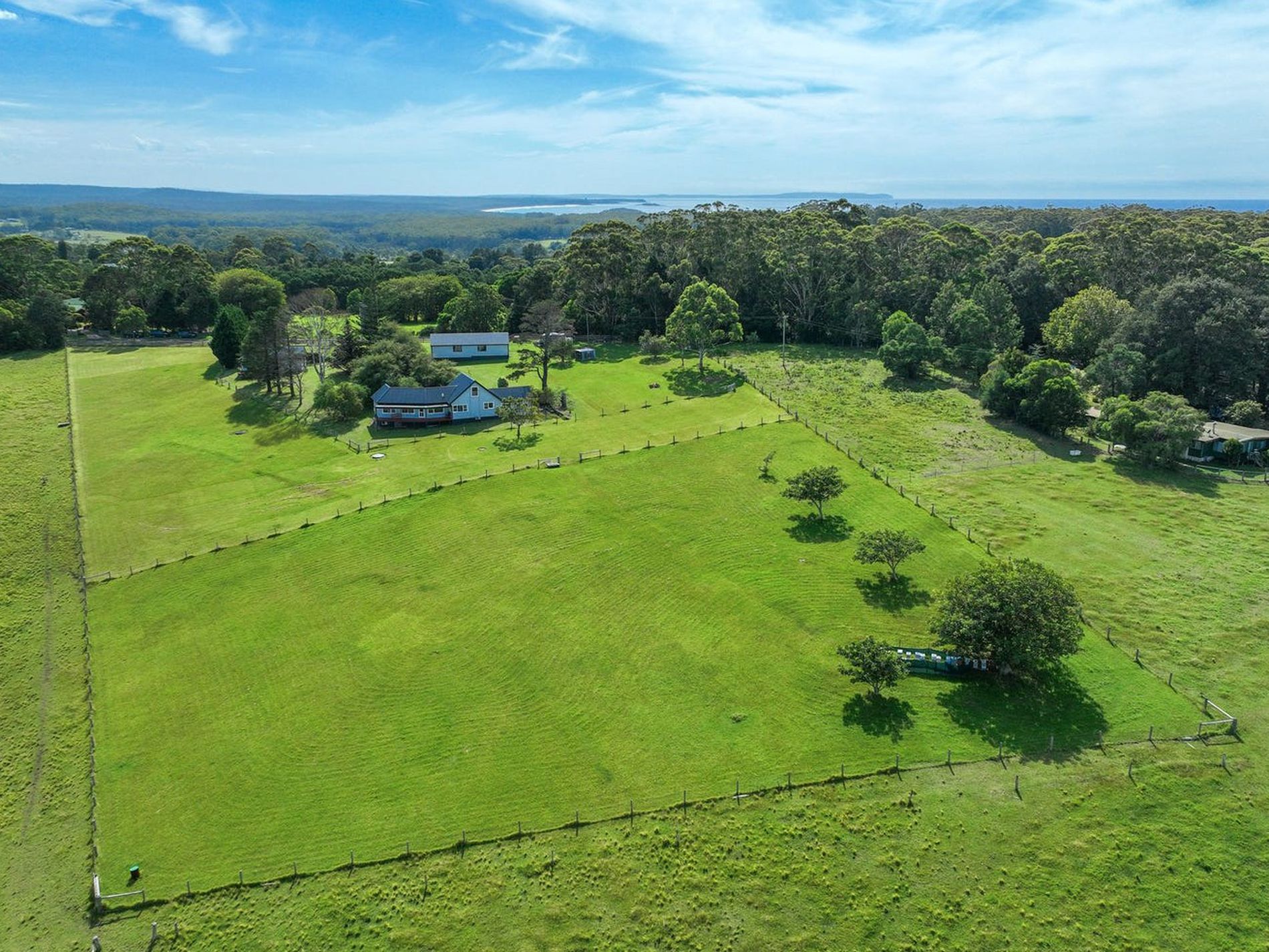 43 Windward Way, Milton