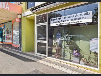 4 / 250 Charman Road, Cheltenham
