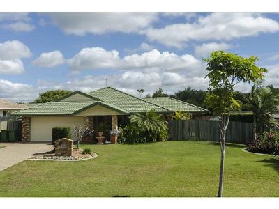 64 Outlook Drive, Tewantin