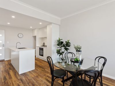 3 / 2 Cooli Street, Hammond Park