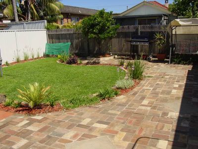 4 Lakeside Avenue, Monterey