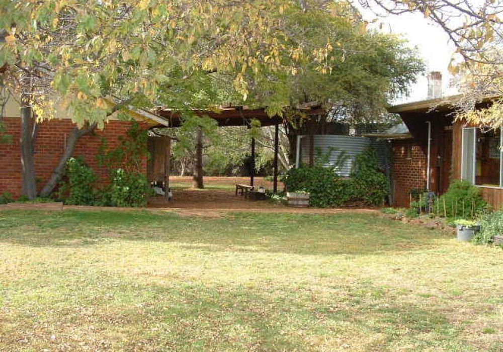 2474 Mitchell Highway, Molong