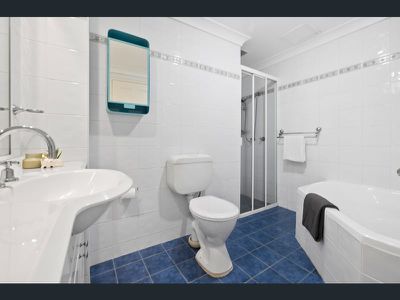 10 / 1-3 Byer Street, Enfield
