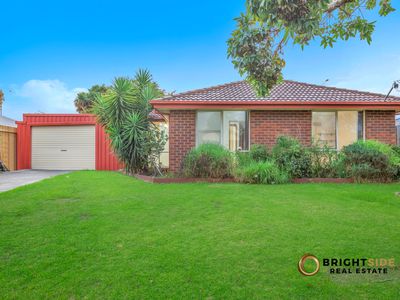 13 Caroline Crescent, Cranbourne West