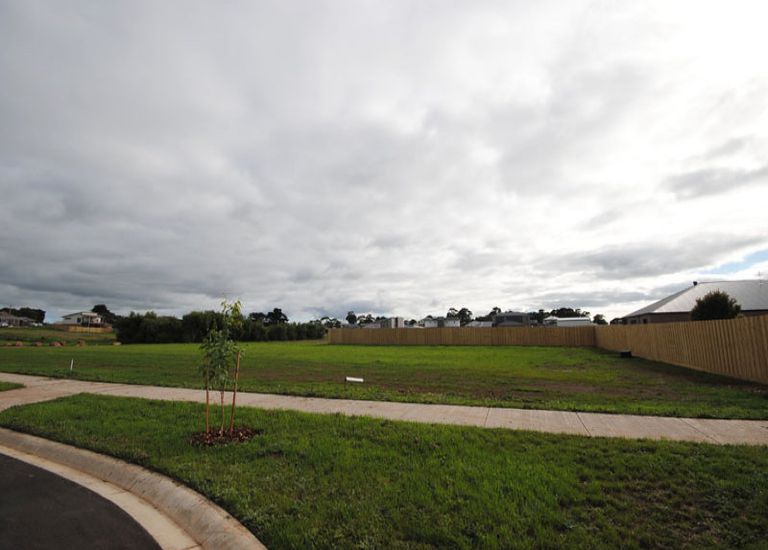 Lot 6 Blue Water Court, Portland
