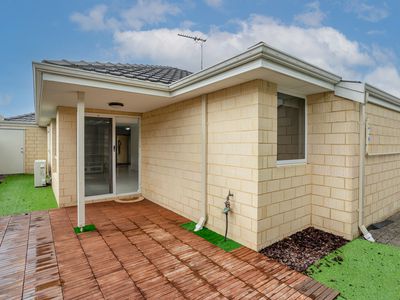 3 / 14 Carbine Bend, Byford