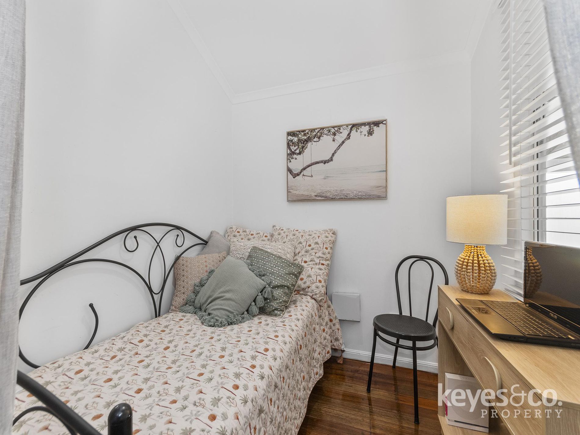 2 The Avenue, Hermit Park