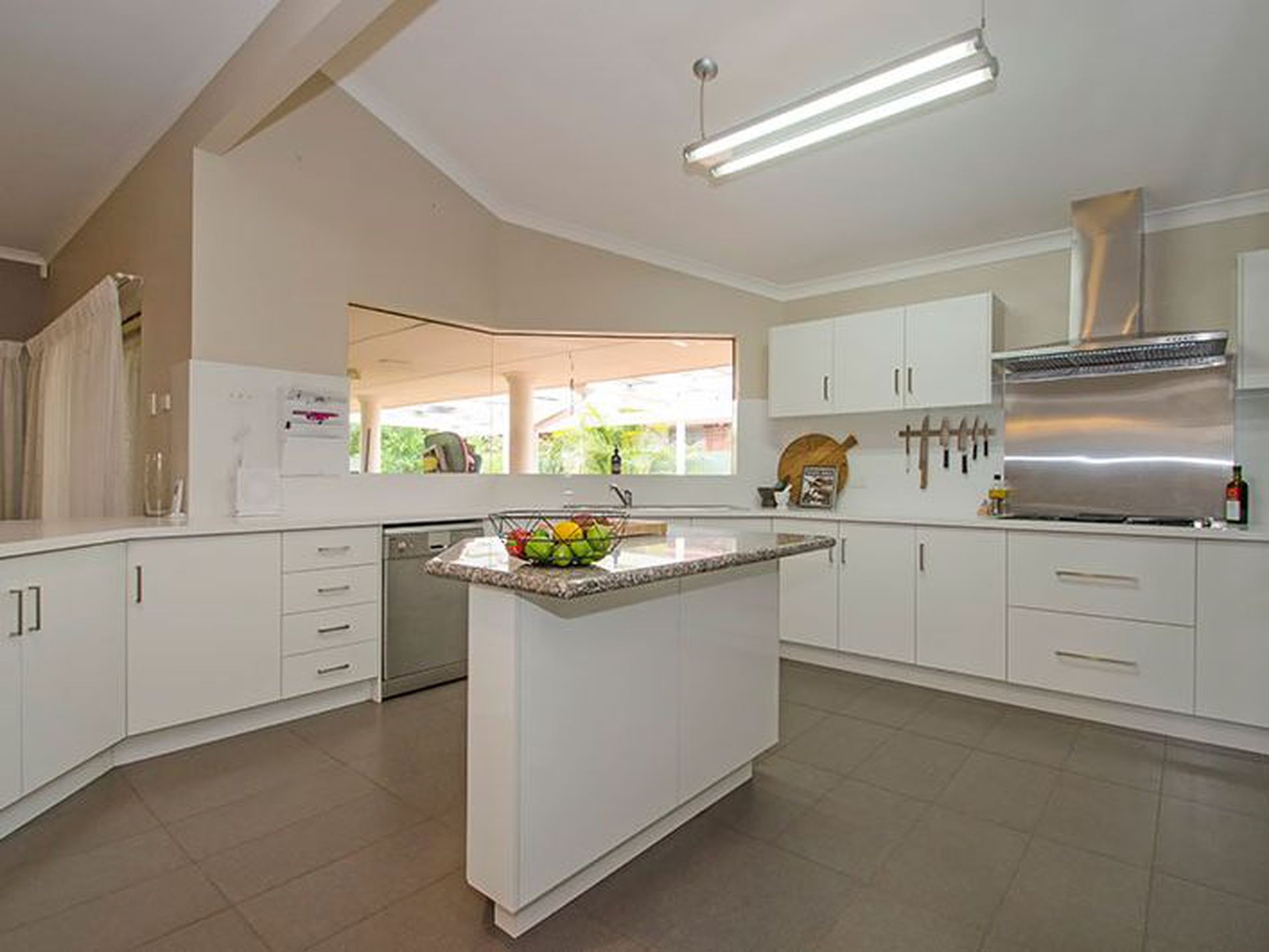 20 Lewis Street, Lamington