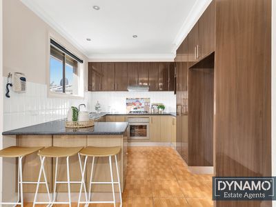 2 / 12 London Road, Broadmeadows