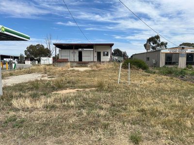 36 WESTERN ROAD, Macleay Island