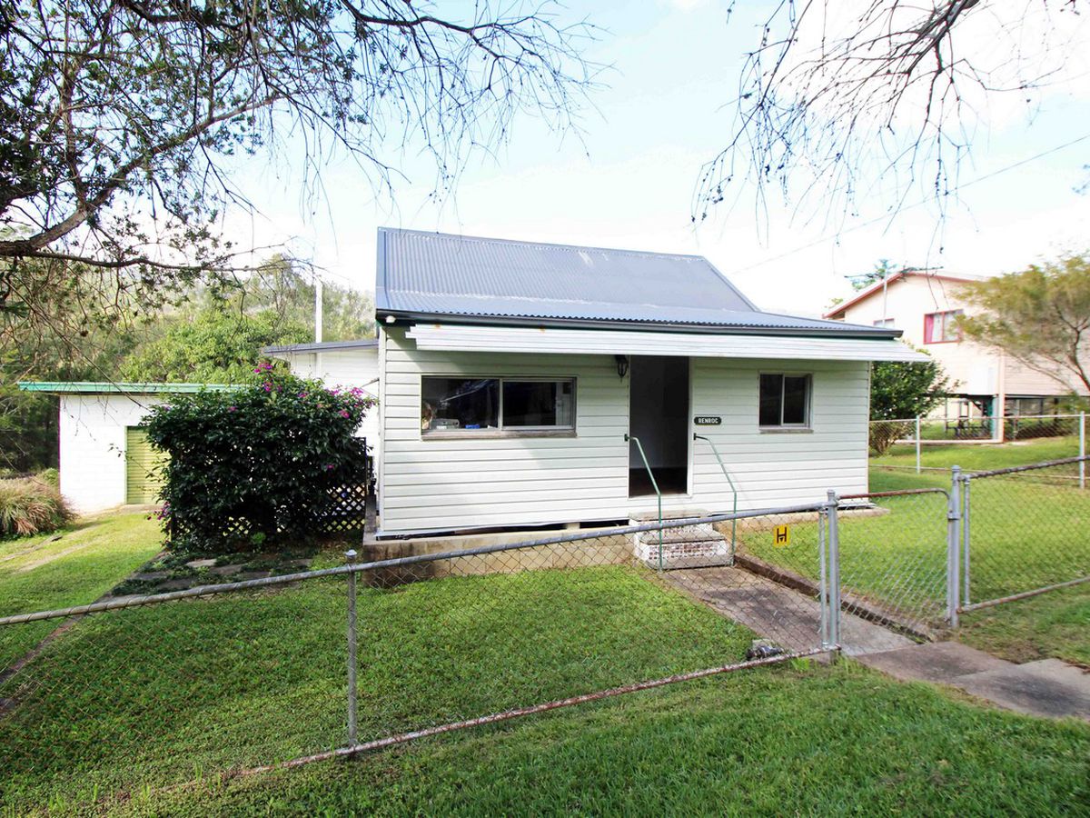 4 MINNA STREET, Herberton