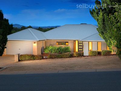 56 BALLARA DRIVE, Wodonga
