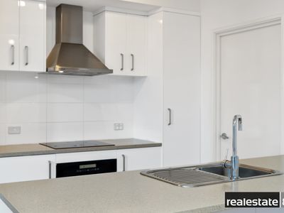 6 / 14 John Street, Bentley