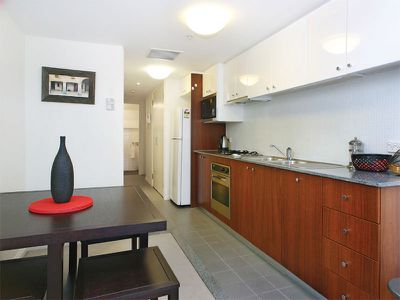 551 / 6 Cowper Wharf Road, Woolloomooloo