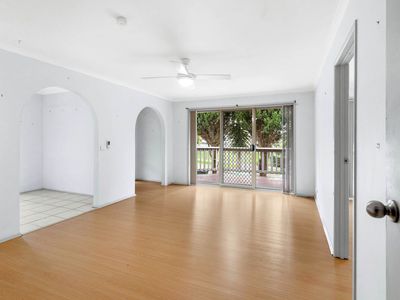 1 / 4 Maxwell Court, Langwarrin