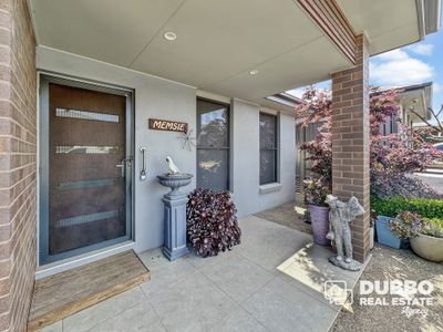44 Fountain Circuit, Dubbo