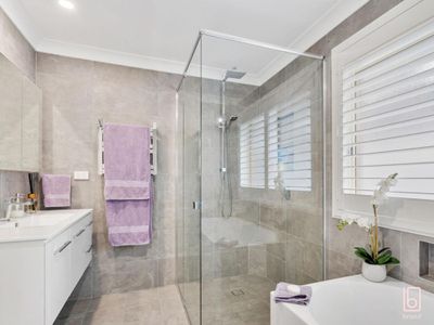 3 Duntroon Close, Hamlyn Terrace