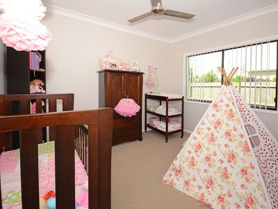 11 PARKLANDS BLVD, Wondunna