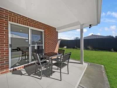 4 Manchurian Circuit , Dubbo