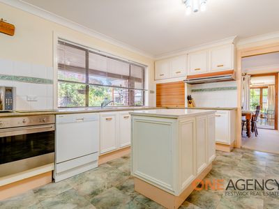 10 Northcott Drive, West Bathurst