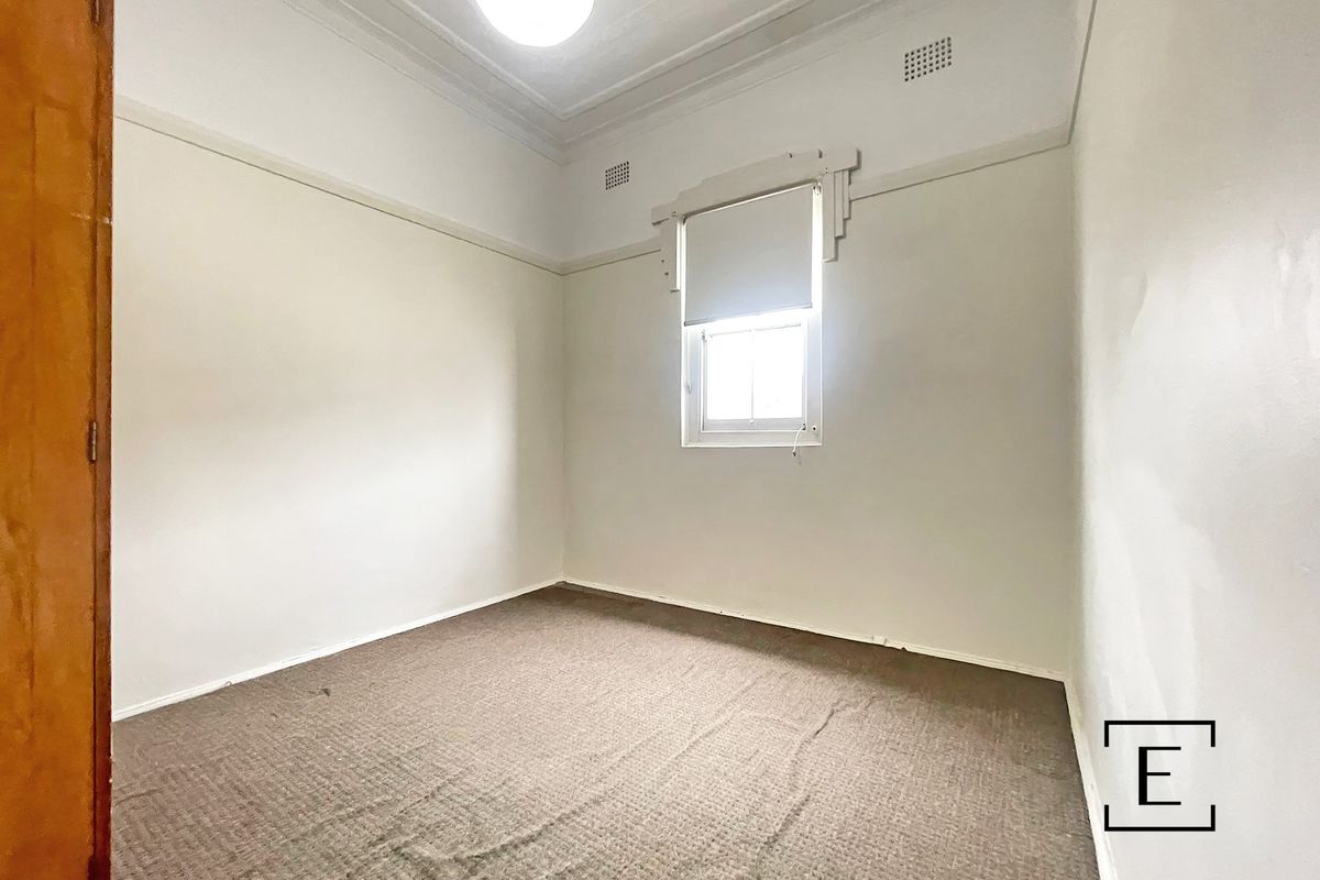 3 / 4 Park Road, Burwood