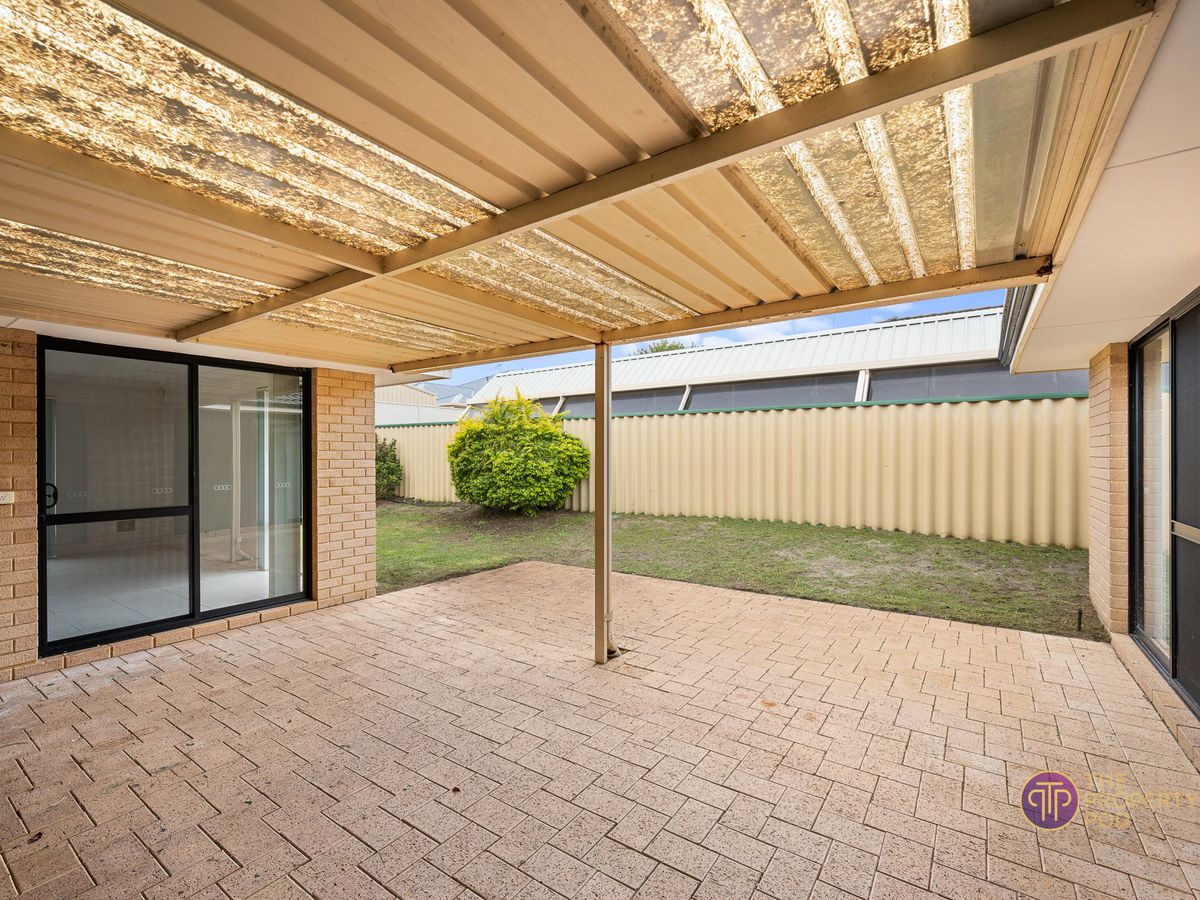 6 Lotus Court, Bertram